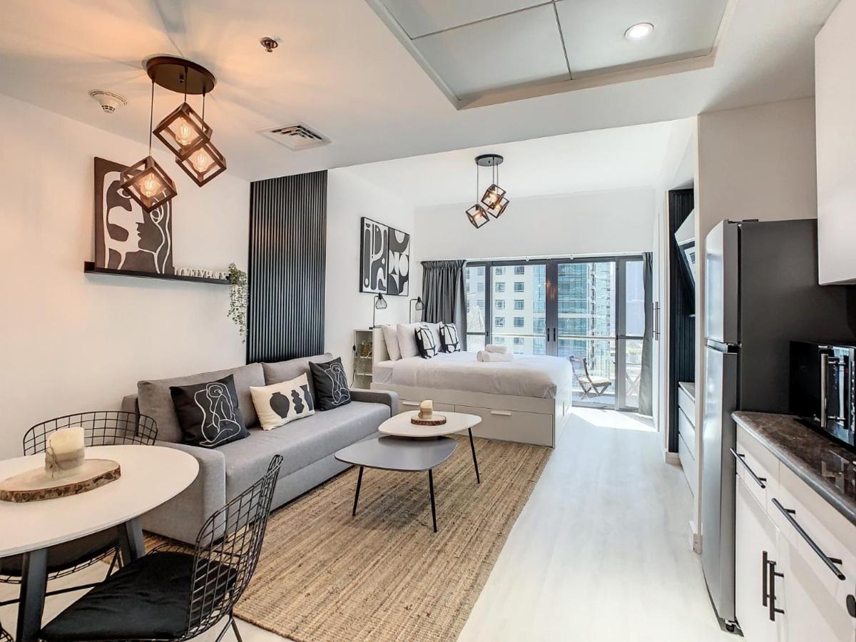 Luxury Modern Studio In Jlt With Amazing View & Rooftop Pool - Sleeps 3 Dubái Exterior foto